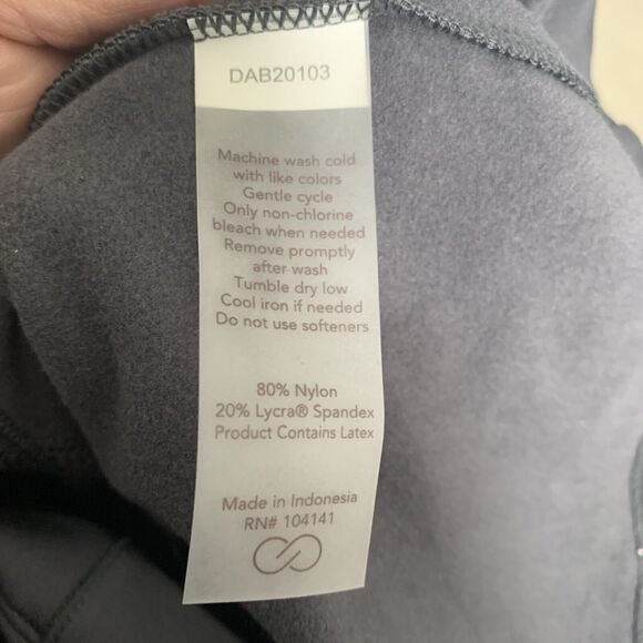 CALIA by Carrie Underwood Pullover Womens 1X Plus 1/4 Zip Gray Zip Pockets - Picture 4 of 7